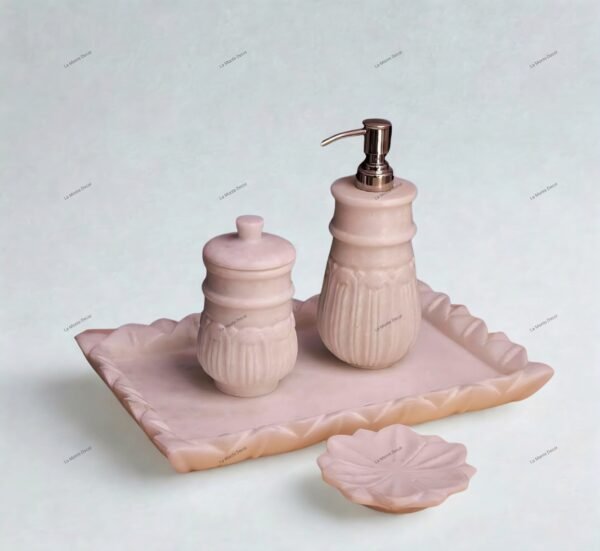 Classic Luxuary Bathroom set 4 Pcs