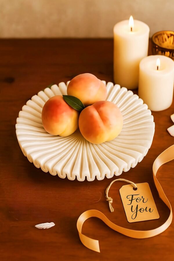 Antique Ruffle Plate