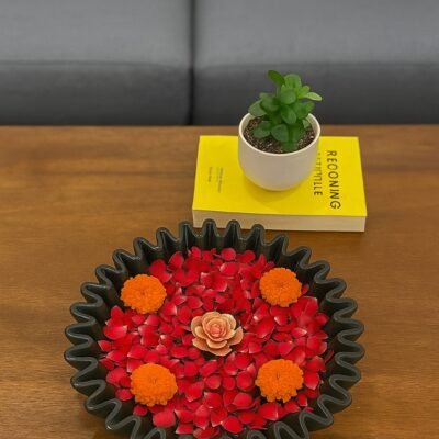 Black Marble Ruffle Scalloped Bowl