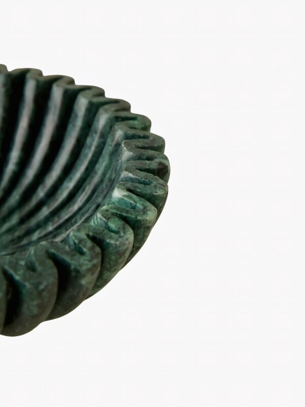 Green Marble Ruffle Scalloped Bowl - Image 3
