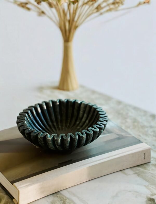 Green Marble Ruffle Scalloped Bowl