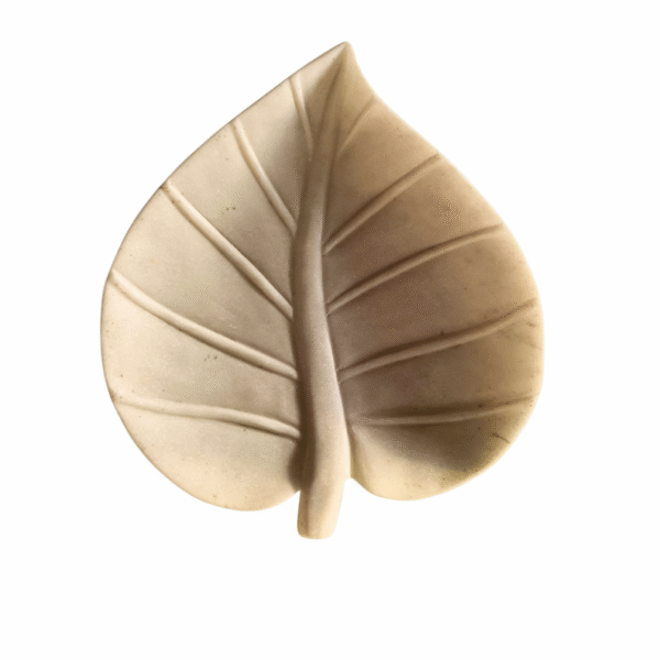 Urli heart shape leaf platter/bowl - Image 3